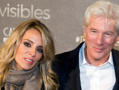 Ο 68χρονος Richard Gere παντρεύτηκε την κατά 30 χρόνια νεότερη σύντροφο του - Ντύθηκε γαμπρός για 3η φορά